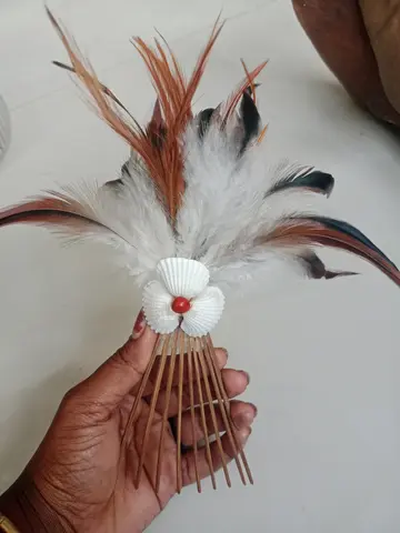 Asesoris berupa tusuk kode