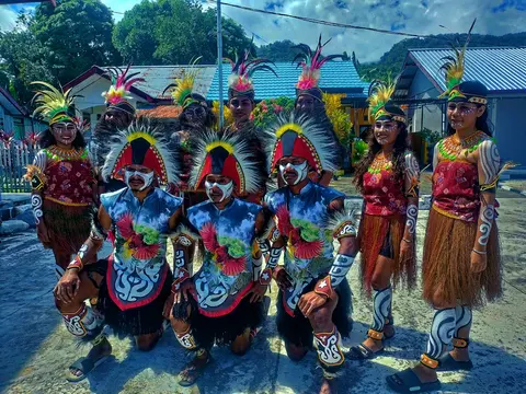 tari penjemputan dan penyambutan tamu