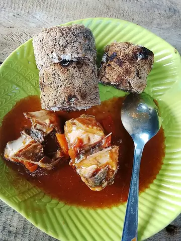 Tompe gulmer ples ikan saos 1 mika.