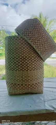 Keranjang tradisional