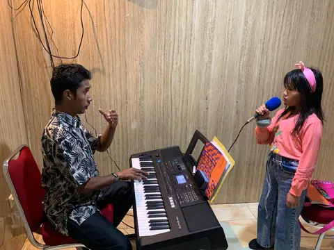 KURSUS VOKAL