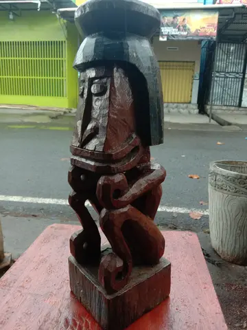 Patung Ukiran